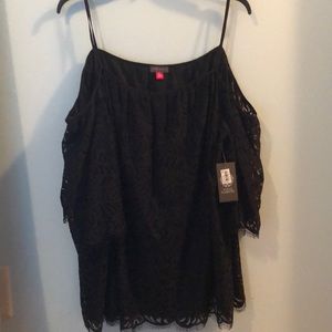 Vince Camuto Blk Lace Top.